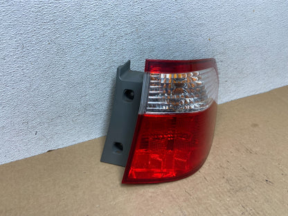 2005 2006 2007 Honda Odyssey Right Passenger RH Side Tail Light AF9714 DW2