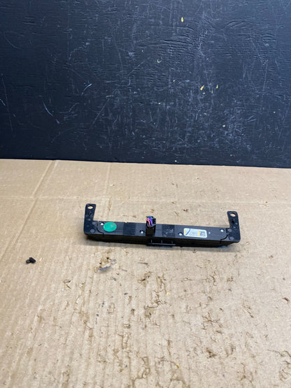 2013 - 2017 Buick Enclave Center Dash Hazard Waring Multi Switch ac4783 DG4
