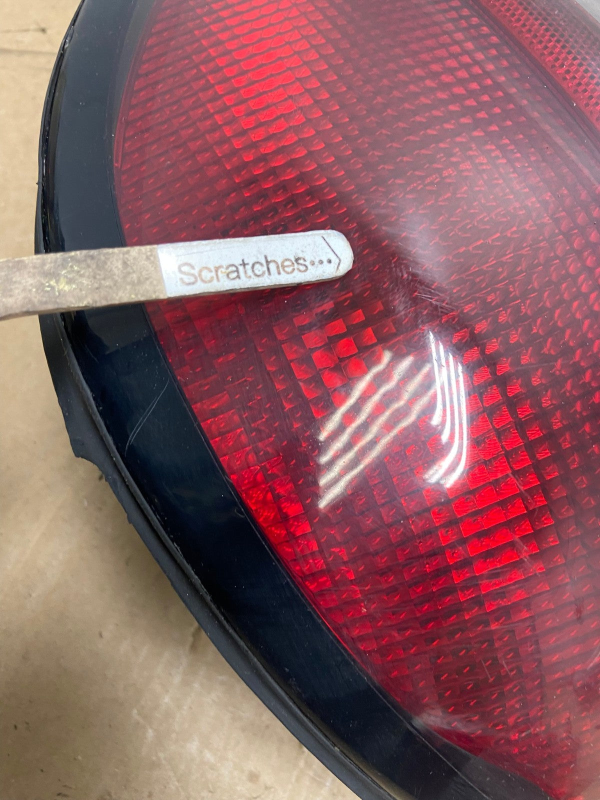 1999-2005 Pontiac Grand AM Left Driver LH Side Tail Light AG0523 LK3