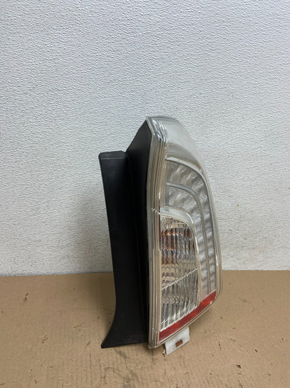 2012 to 2015 Toyota Prius Tail Light Right Passenger RH Side AE7346 DW2