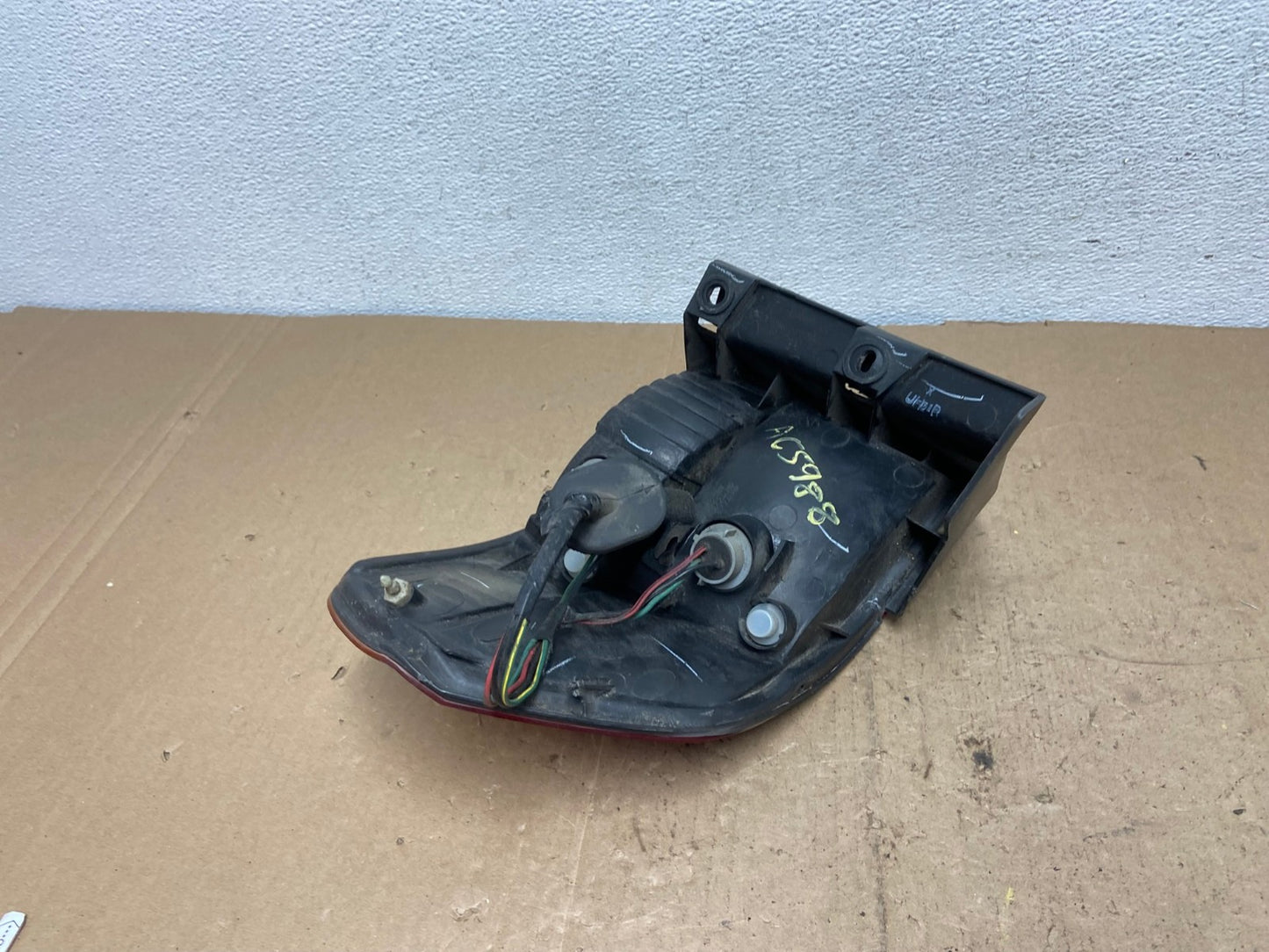 2002 2003 2004 Honda Odyssey Left Driver LH Side Tail Light AC5988 LK7