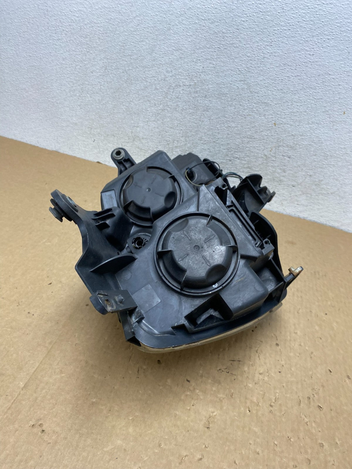 2007 to 2012 Gmc Acadia Halogen Headlight Left Driver LH Side AF9768 DW9