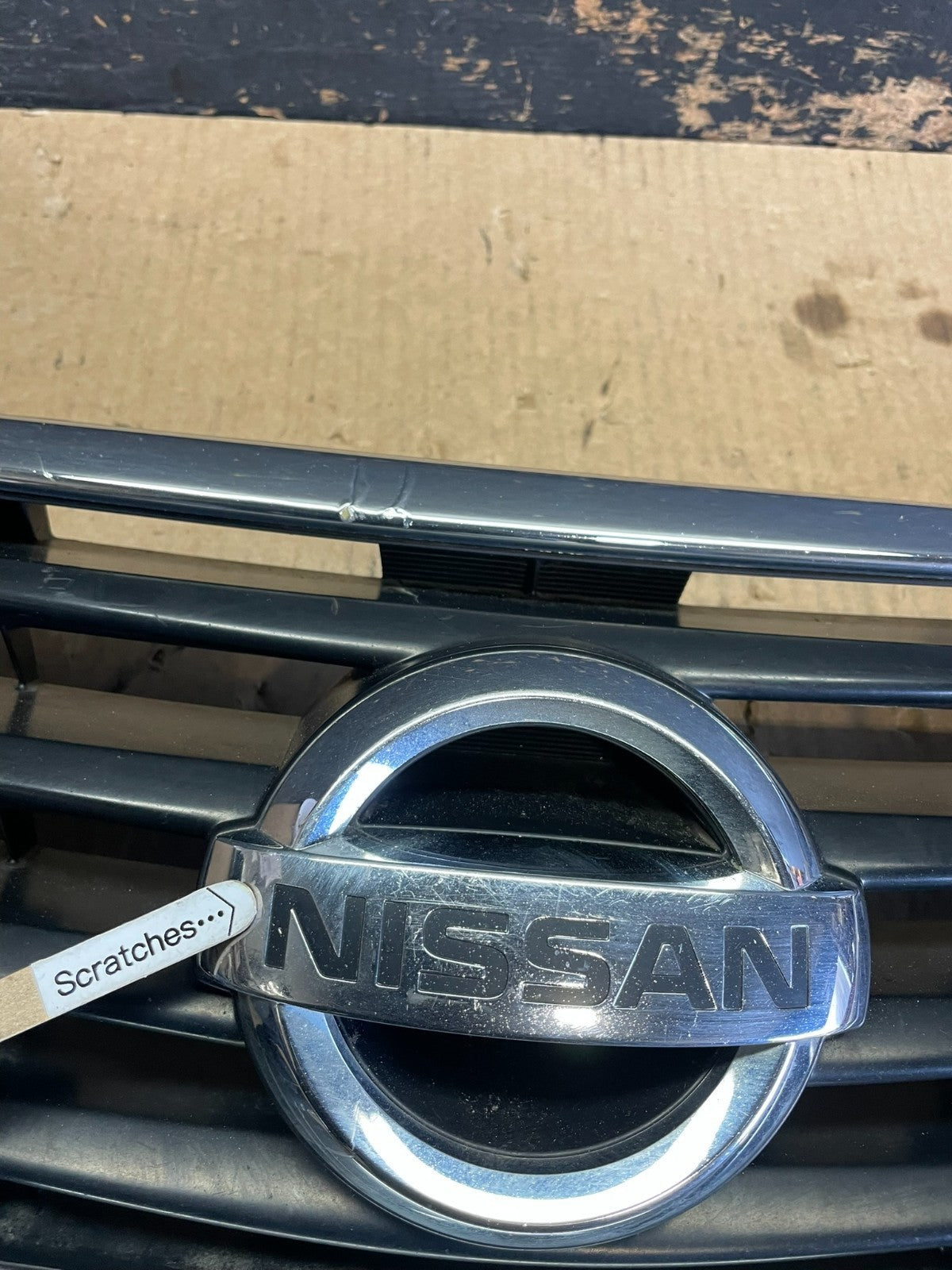 2012 to 2014 Nissan Versa Sedan Front Upper Grill Grille Y9699 DG4