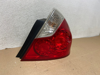 2006 2007 Infiniti M35 M35X M45 Right Passenger Side Tail Light AG7928 LK1