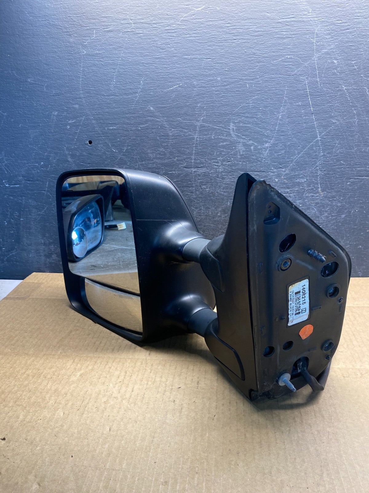 2004 to 2015 Nissan Titan SE Left Driver LH View Door Mirror AG7255 DG12