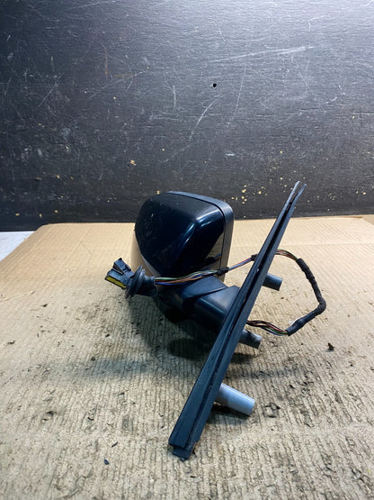 2004 - 2006 BMW 5-Series 525i 530i Right Passenger Door View Mirror Z2513 MS2