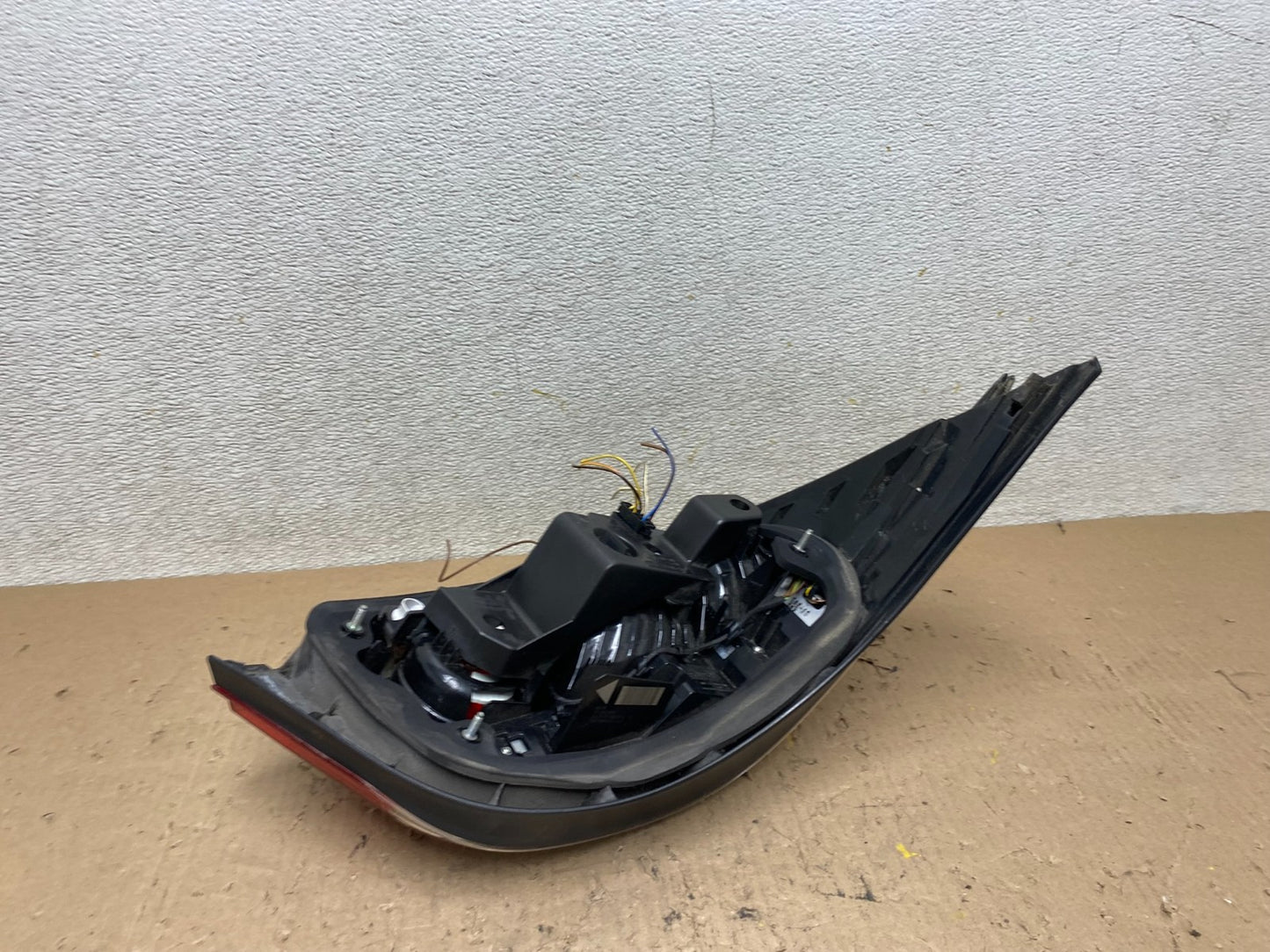 2008 2009 2010 BMW 5 525i 530i Right Passenger Rh Tail Side Light Oem R9758 DW4