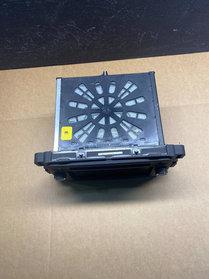 2013 2014 GMC Acadia Radio Display Screen AM/FM AUX OEM AC2720 DG3