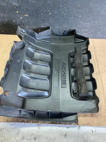 2005 to 2007 Honda Odyssey Black Engine Cover Q0319 DG7
