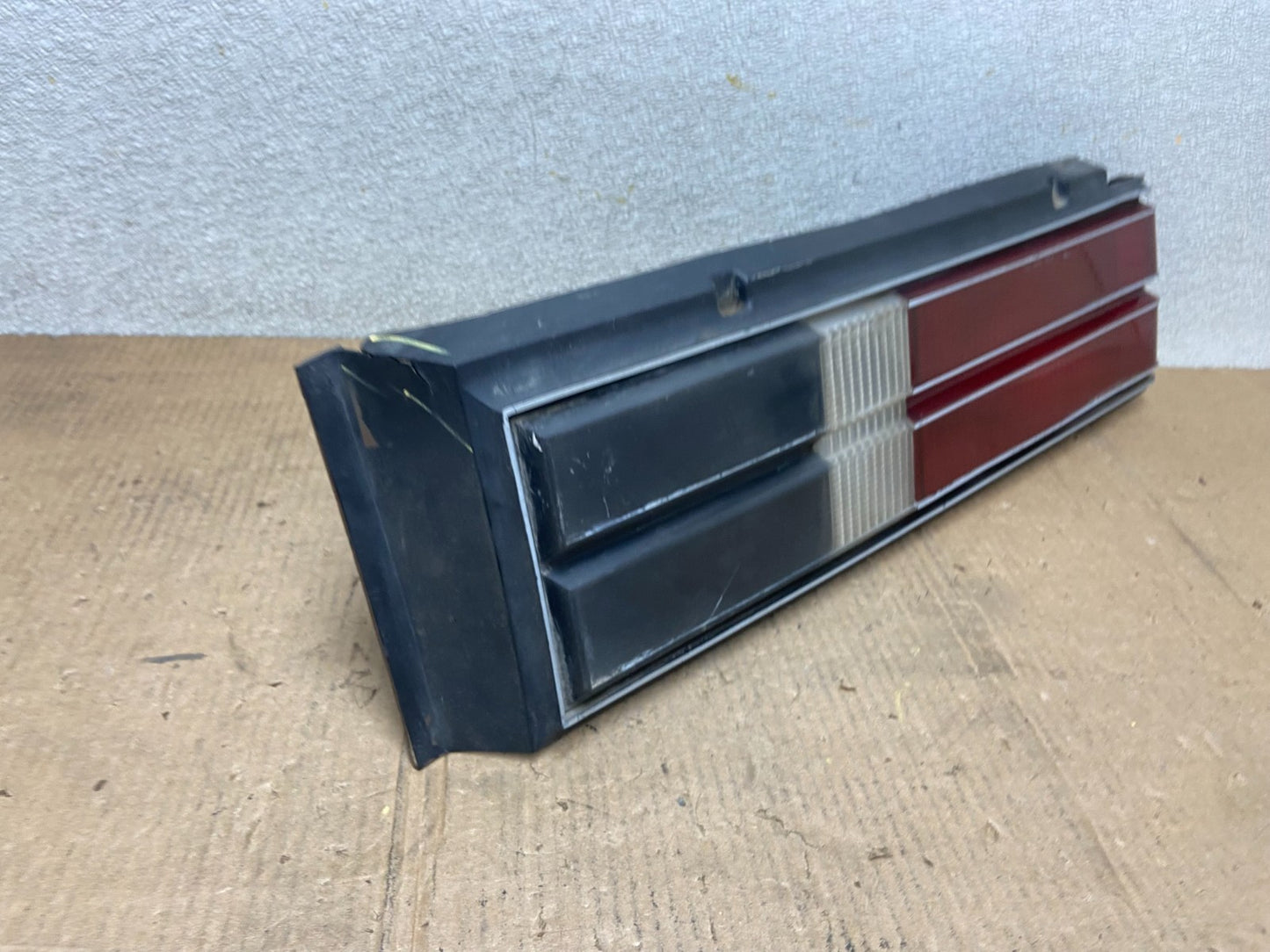 1981 1982 Ford Granada Right Passenger Side Tail Light AA64452