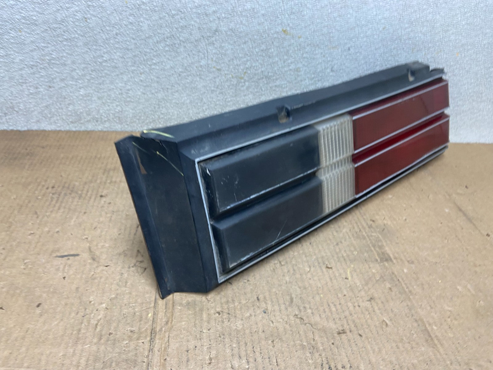 1981 1982 Ford Granada Right Passenger Side Tail Light AA64452