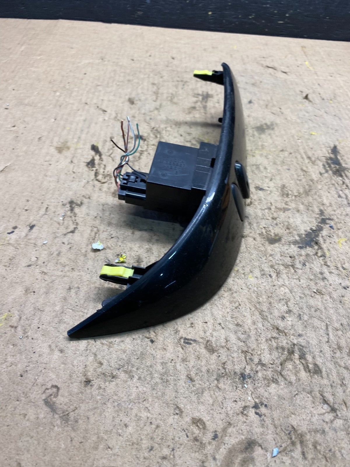 2004 to 2010 Toyota Sienna Switch Key Light Indicator Bezel Trim OEM R8643 DG2