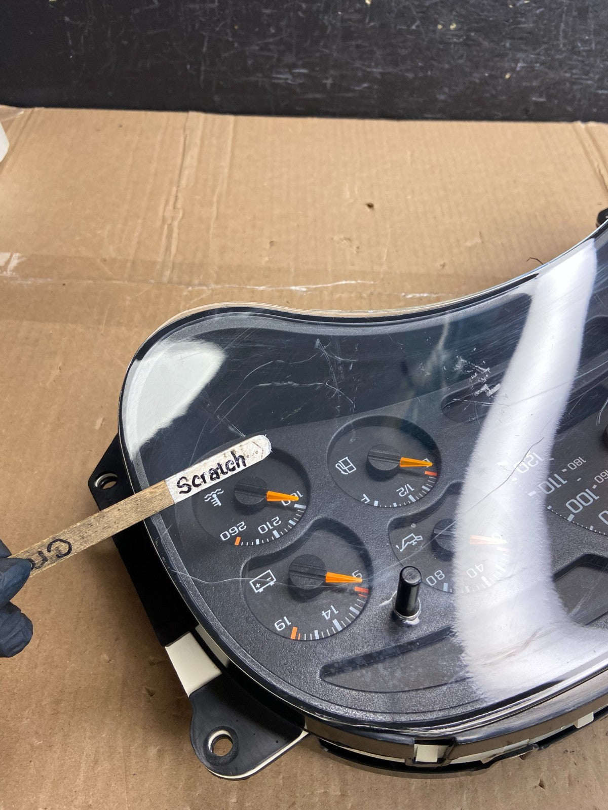 2003 to 2006 Chevrolet Silverado Speedometer Instrument Cluster AF2795 DG3