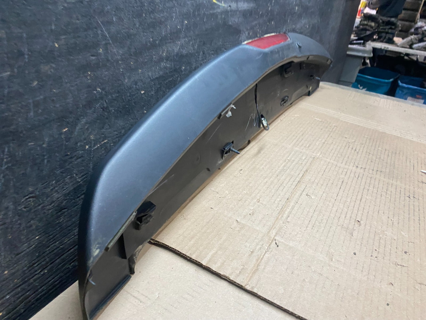 2007 to 2010 Jeep Compass Spoiler 3RD Third Break Light Rear OEM v2839 DG7