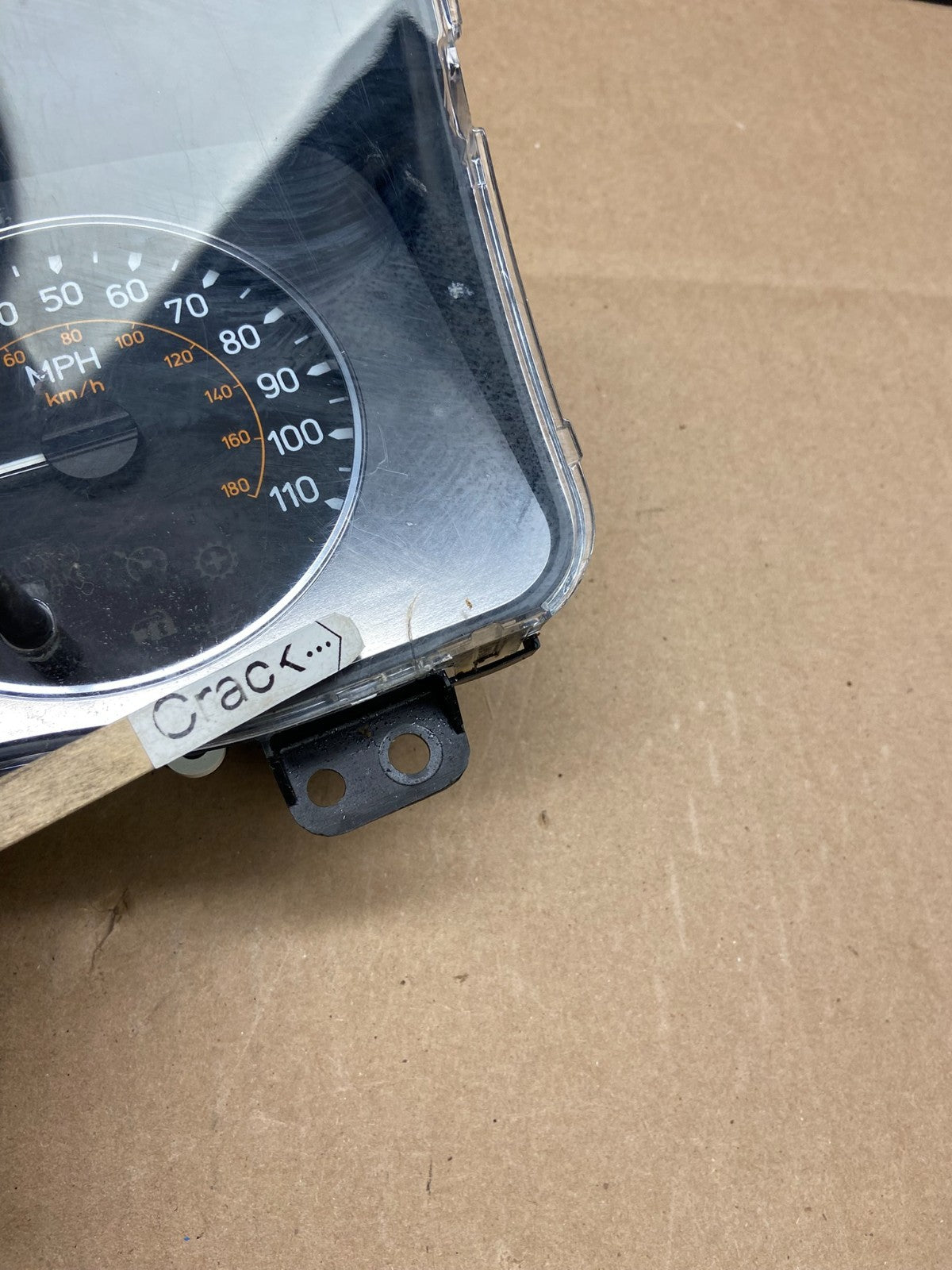 2006 to 2010 Hummer H3 Dash Cluster Gauge Speedometer OEM T4352 DG3