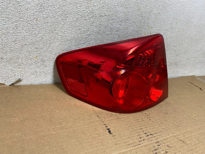 2005 to 2006 Infiniti G35 Left Driver Lh Side Tail Light AH4005 DW1