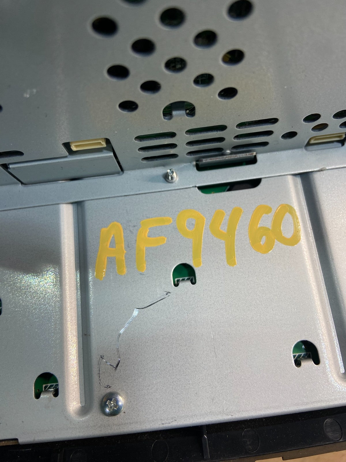 2011 to 2013 Honda Odyssey Radio AM/FM Control Panel AF9460 DG7