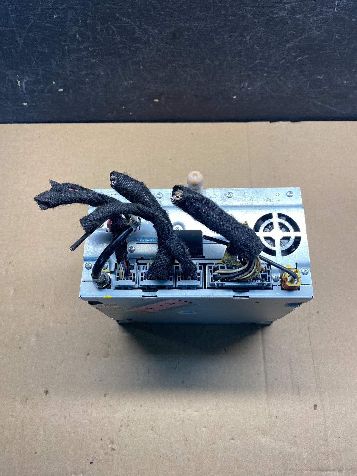 2010 to 2012 Lincoln Mkt Navigation Radio Climate Control Panel AE7394 DW5