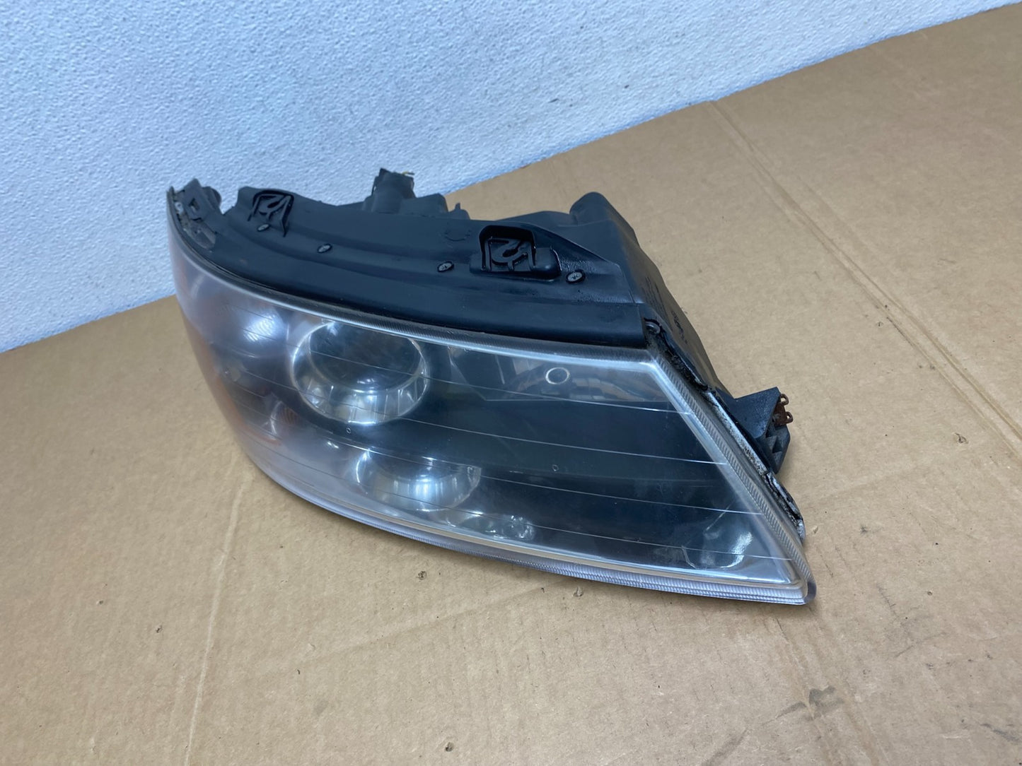 2006-2008 Hyundai Sonata Right Passenger Rh Side Headlight Halogen AC7495 DW1