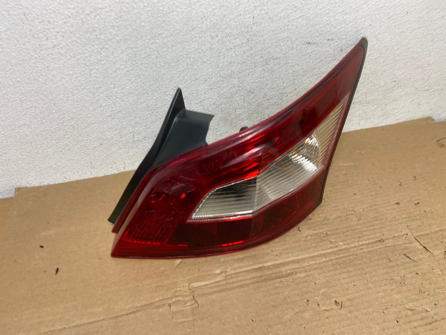 2009 2010 2011 Nissan Maxima Right Passenger RH Side Tail light DEPO AD3976 LK2