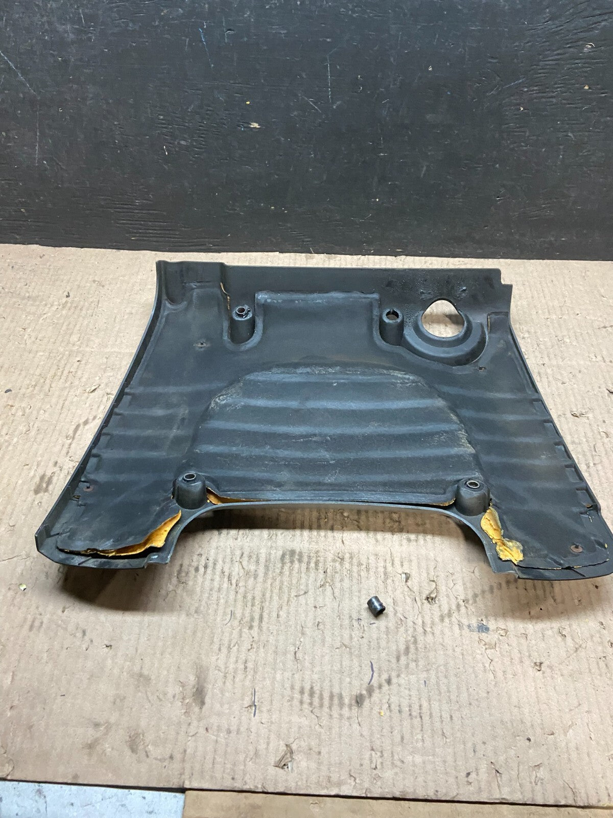 2003 to 2005 Kia Optima V6 24V Engine Cover Motor OEM i3683 DG15