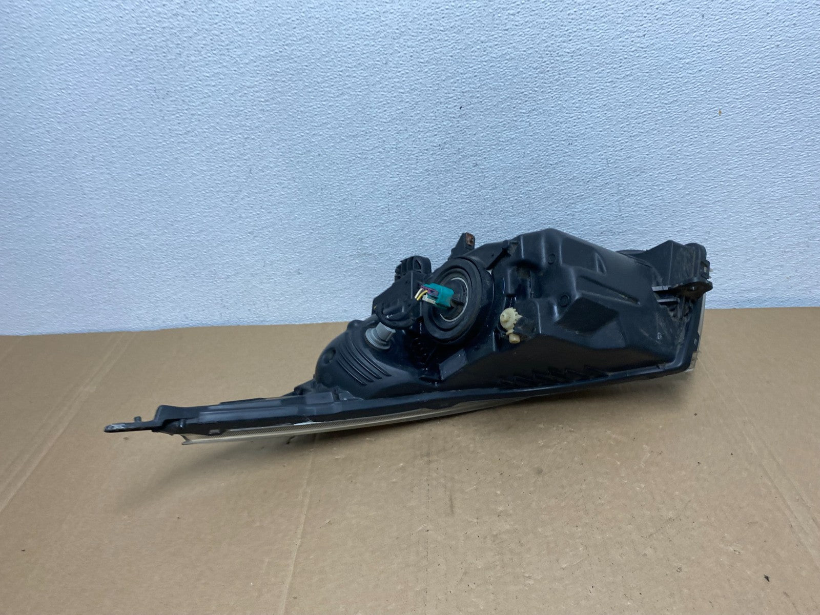 2011 to 2015 Chevrolet Cruze Halogen Right Passenger Rh Headlight AC5633 DW5
