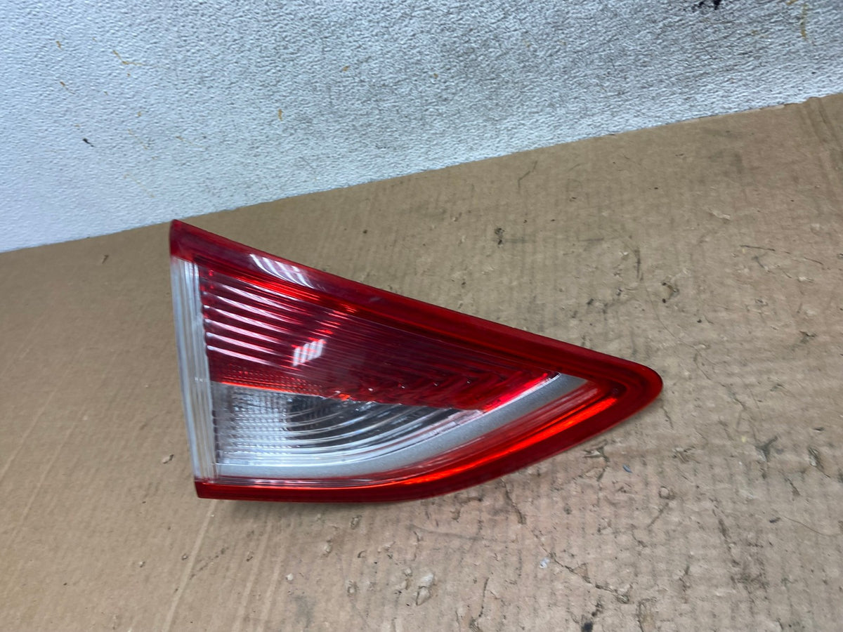 2013 to 2016 Ford Escape Left Driver LH Side Inner Tail Light AI5640 LK1