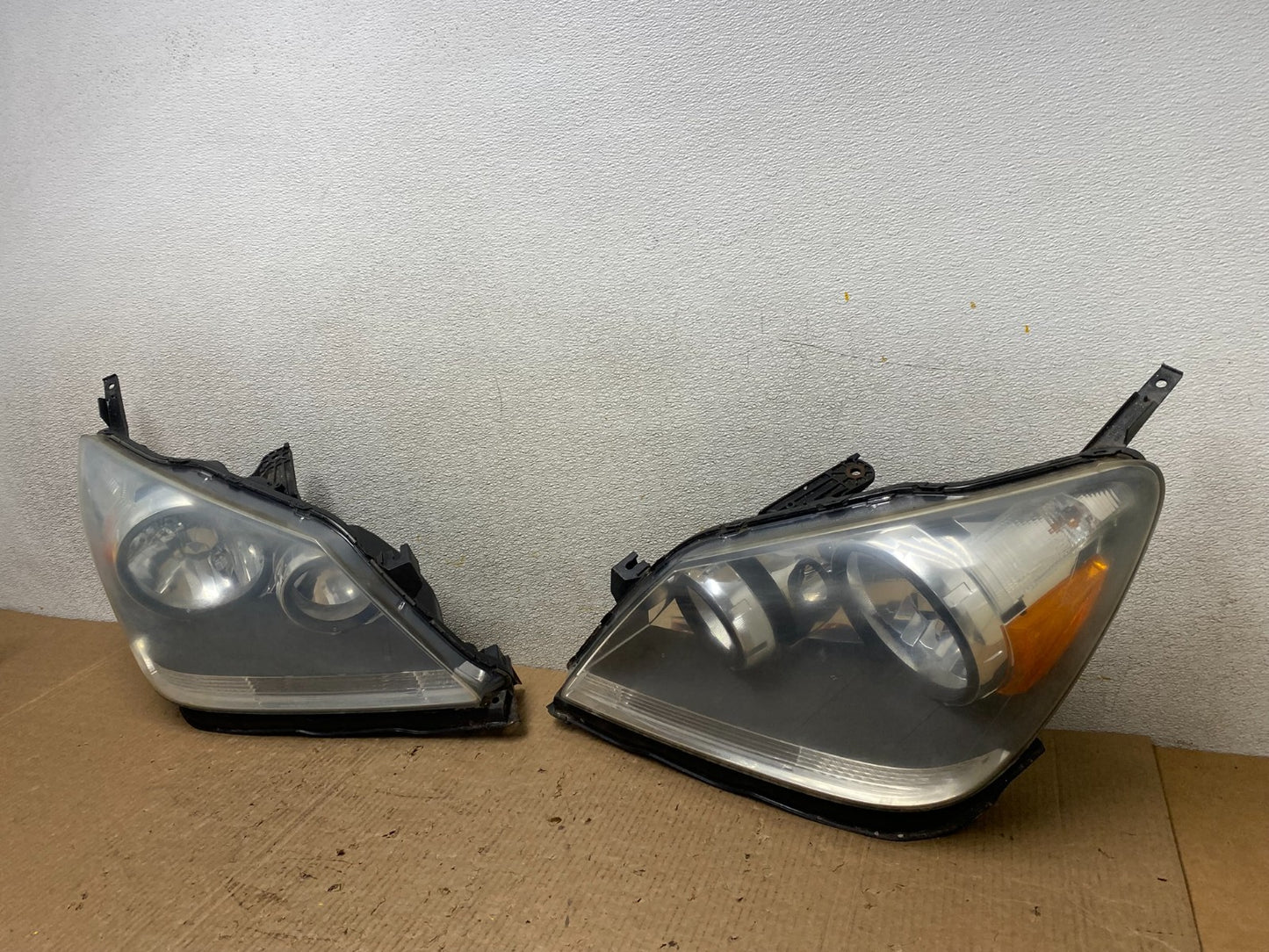 2005 2006 2007 Honda Odyssey Left+Right Set Halogen Headlights W5340 DW1