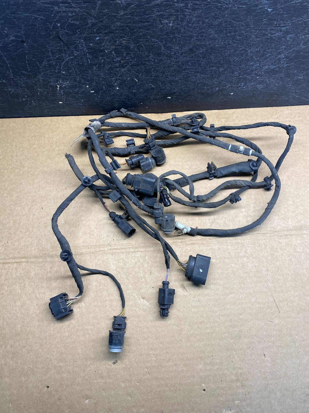 2011 to 14 Audi A8 Front Bumper Wiring Harness with Parking Sensors AF68565