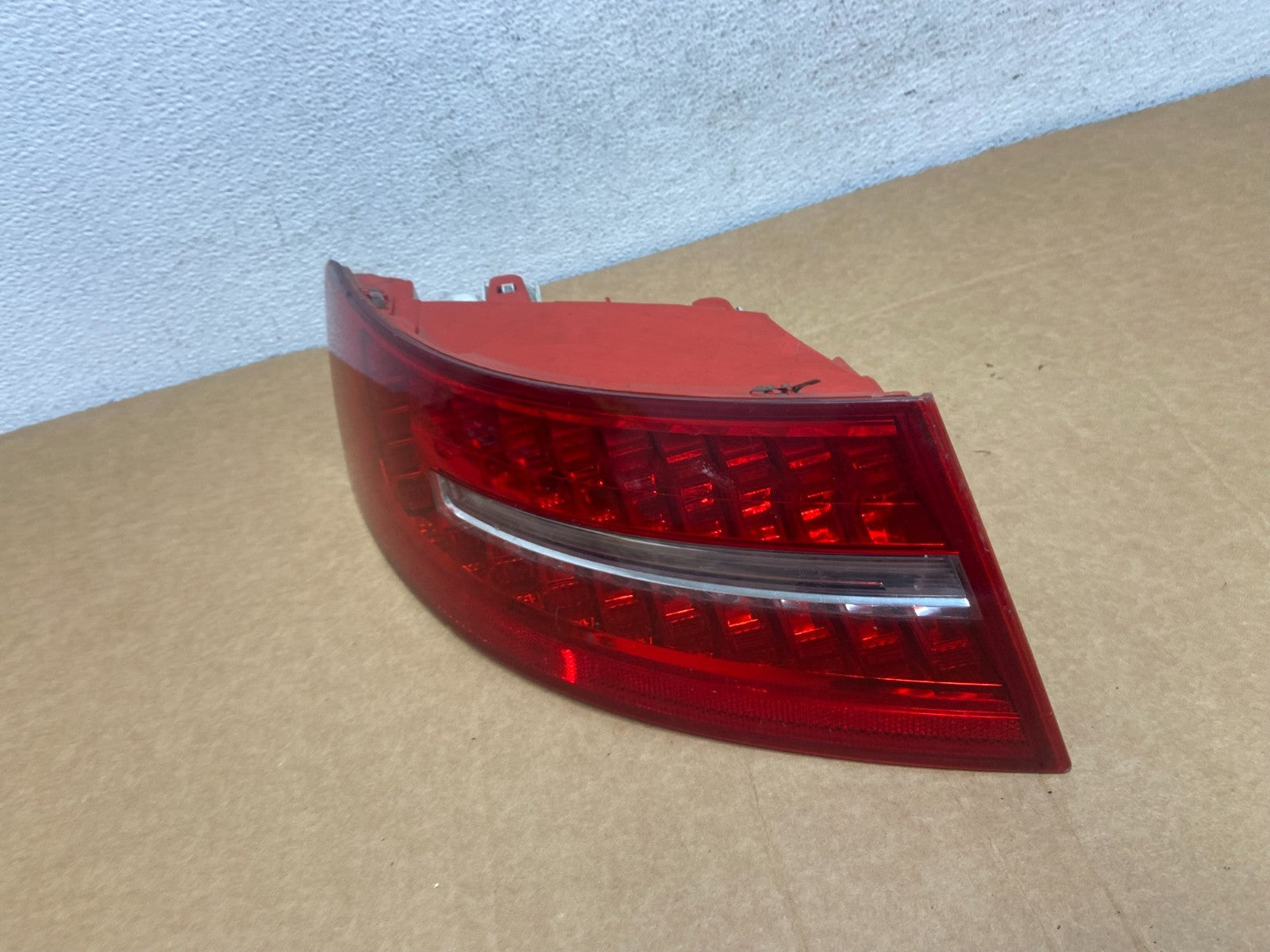 2009 2010 2011 Audi A6 Left Driver LH Side Tail Light ad5272 DG1