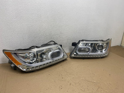 2009 to 2017 Dodge Journey Left+Right Set LED Headlights ae9579 DG2