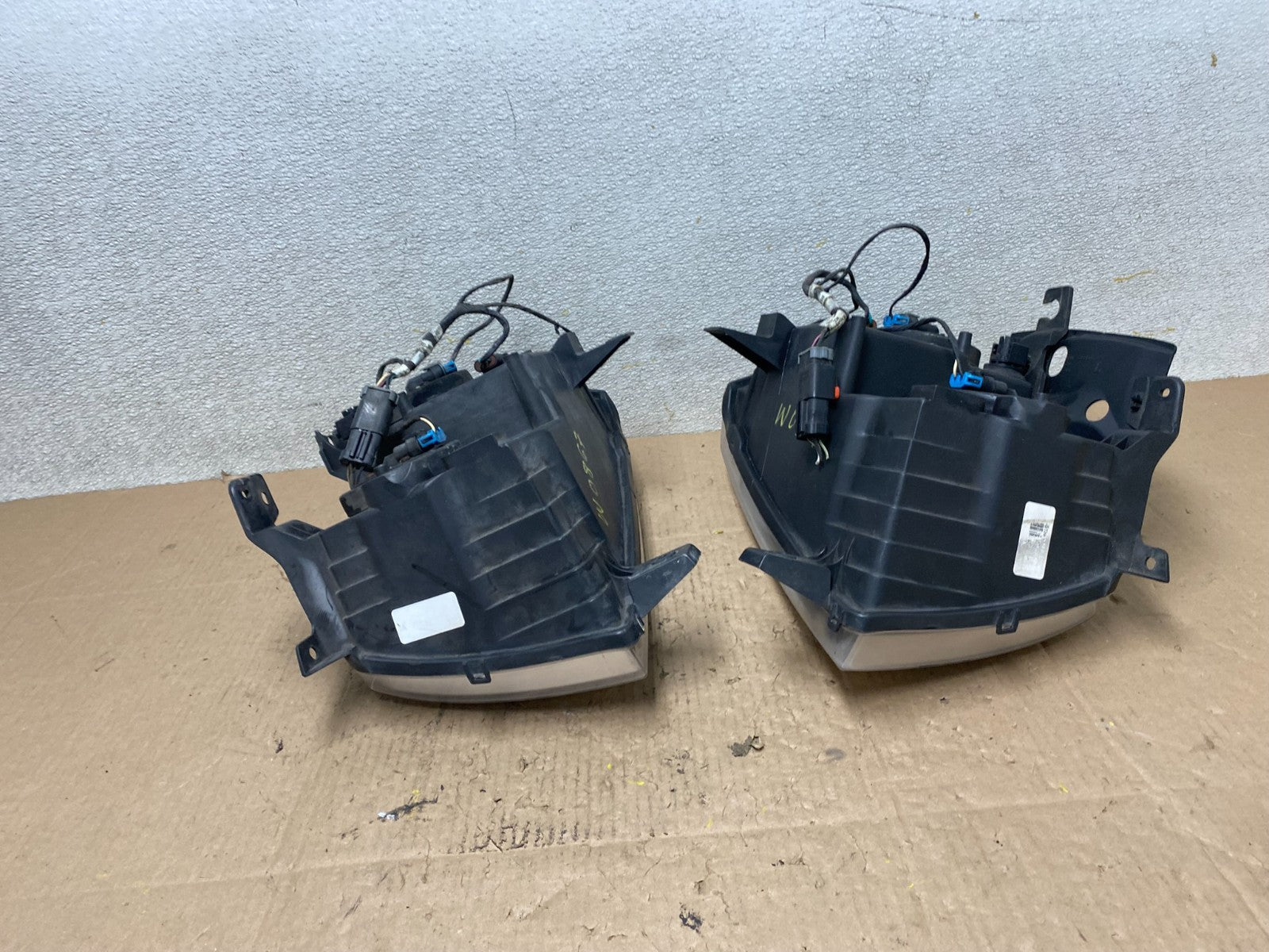 2005-2007 Jeep Grand Cherokee Left+Right Halogen Headlights W0867 DW15