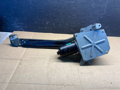 2005-2015 Nissan Armada QX56 Rear Hatch Power Liftgate Control Motor AE8234 DG5