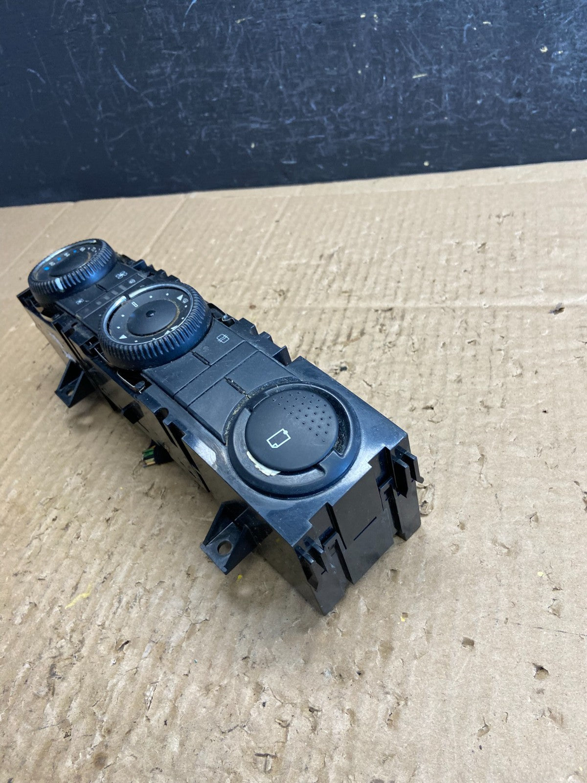 2007-2018 Mercedes Dodge Sprinter A/C AC Climate Control Panel Oe AD1977 DG2