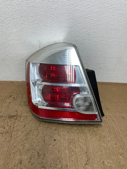2007 to 2012 Nissan Sentra Left Driver LH Side Tail Light AC0239 LK0