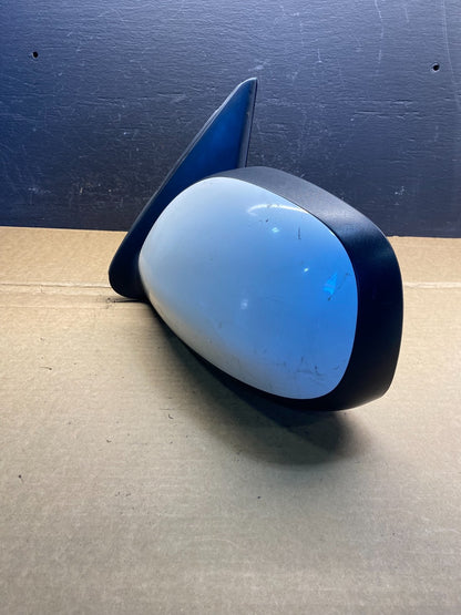 2001 to 2006 Toyota Sequoia Left Driver View Door Mirror ad3330 DG2