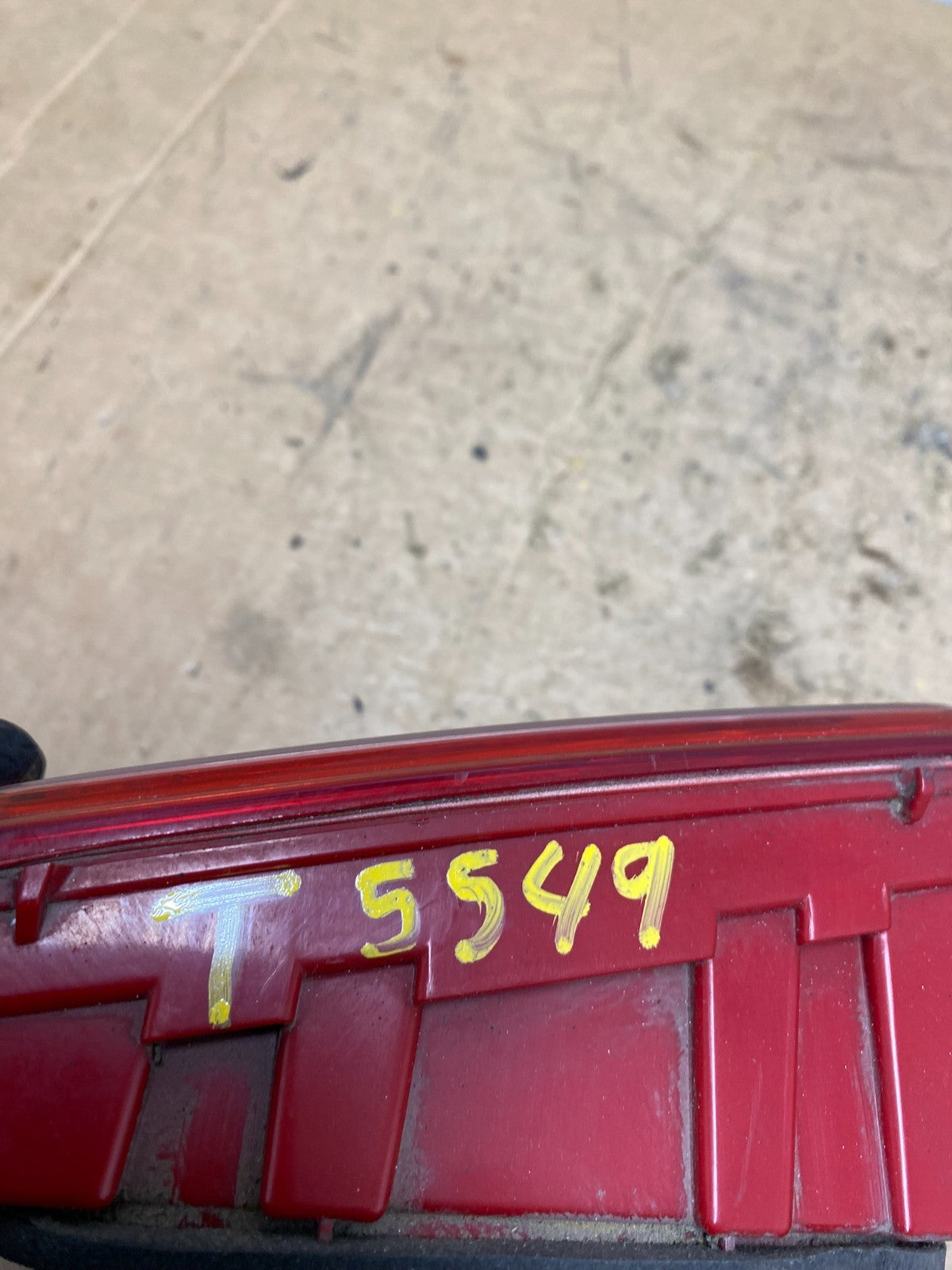 2013-2016 Chevrolet Malibu Right Passenger Rh Inner Tail Light T5549 DW6