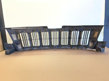 2011 to 2013 Jeep Grand Cherokee Front Upper Grill Grille AH0376 DG3