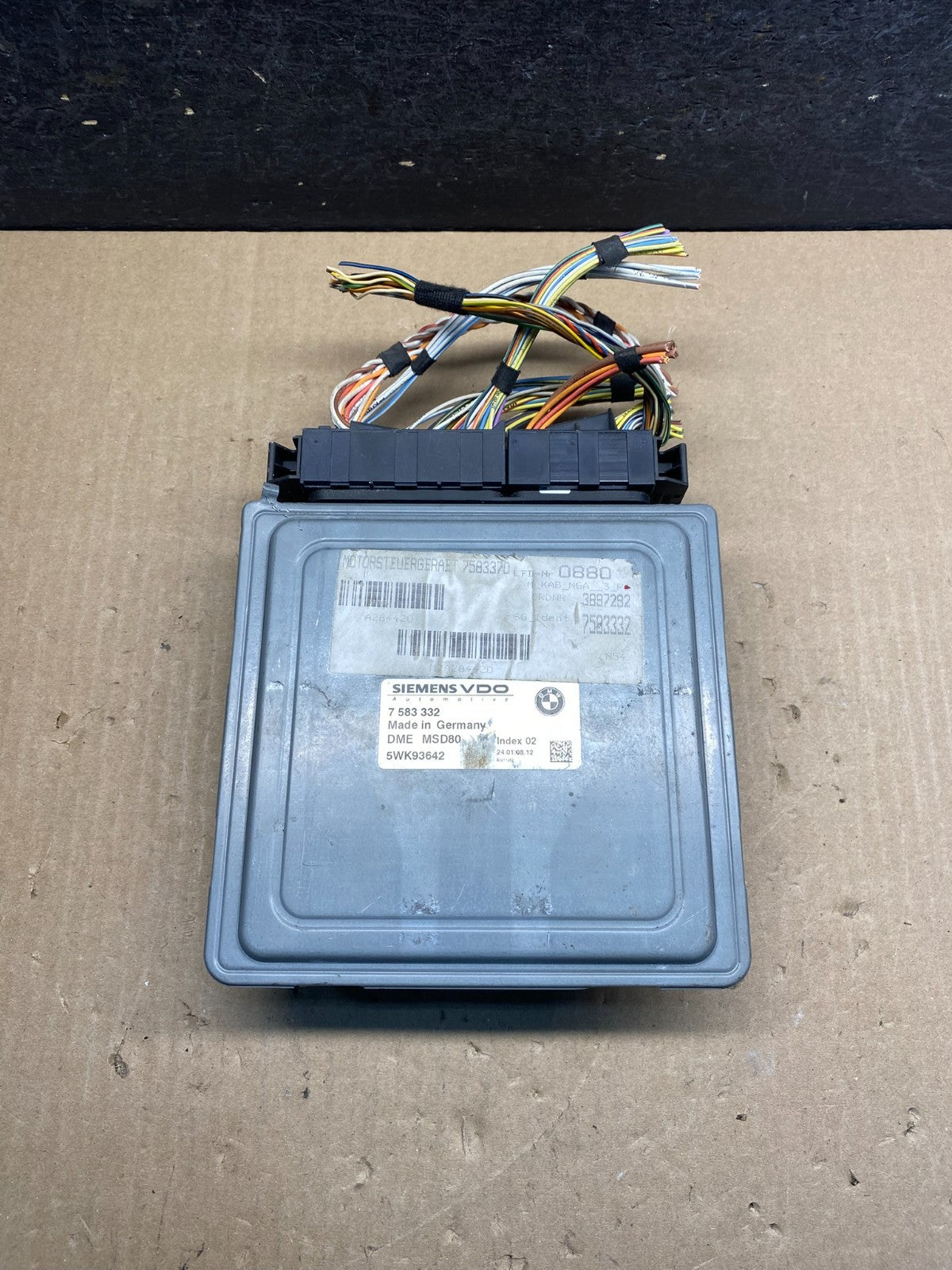 2007 to 2010 BMW N54 335i 535i Engine ECU ECM Computer Module 7583332 AG9406 DW0