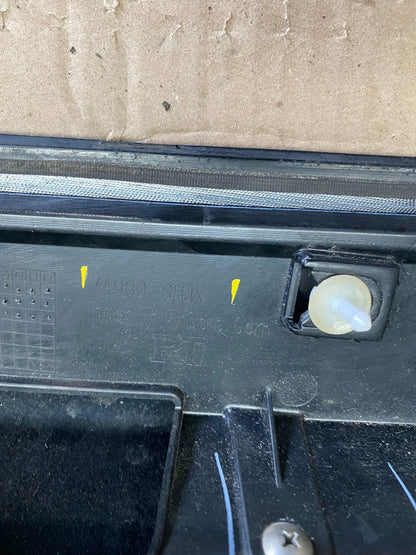 2008 2009 2010 Honda Odyssey Rear Trunk Spoiler Gate Oem P0678 DG11