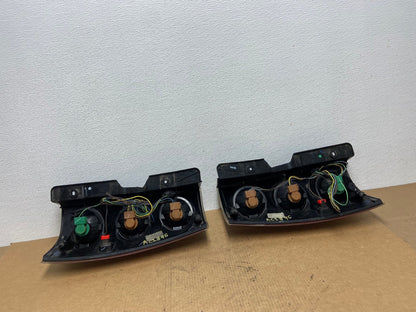 2007-2014 GMC Yukon Denali Left + Right SET Tail Lights Light OEM AC2896 LK5