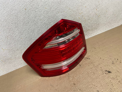 2010 2011 2012 Mercedes GL-Class GL450 Left Driver LED Tail Light AI2454 LK2