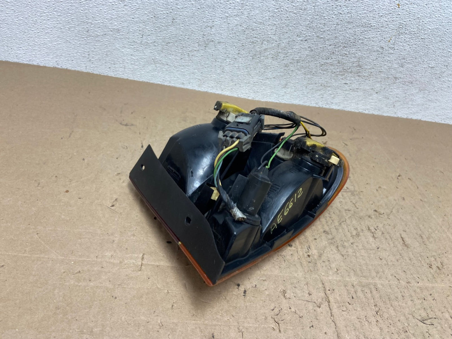1997-1999 Saturn SL SL1 Sedan Left Driver Lh Side Tail Light AE6612 LK3