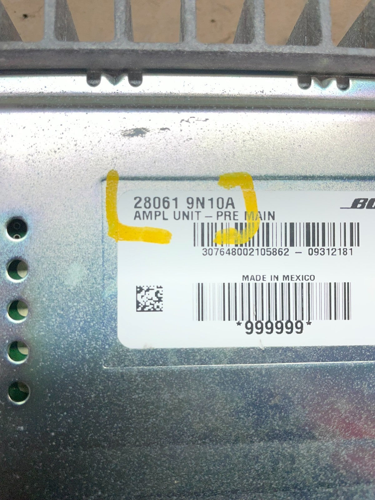 2009 to 2014 Nissan Maxima Radio Audio System Amplifier Module AMP W2375 DG3