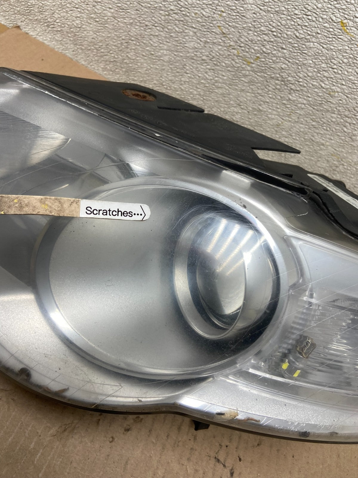 2006 - 2010 Volkswagen Passat Left Driver LH Side Halogen Headlight TYC Z3919 DW3