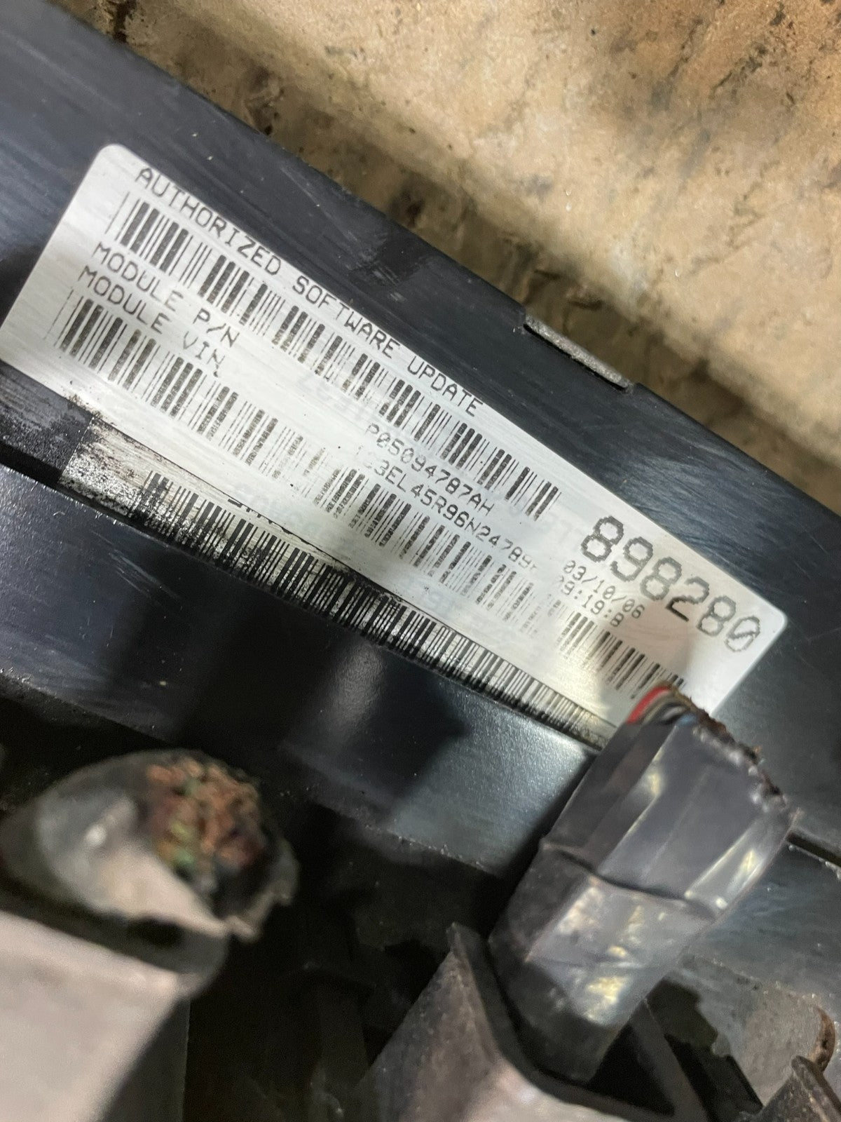 2006 Chrysler Stratus Engine Control Module P05094787AH u9491 DG3