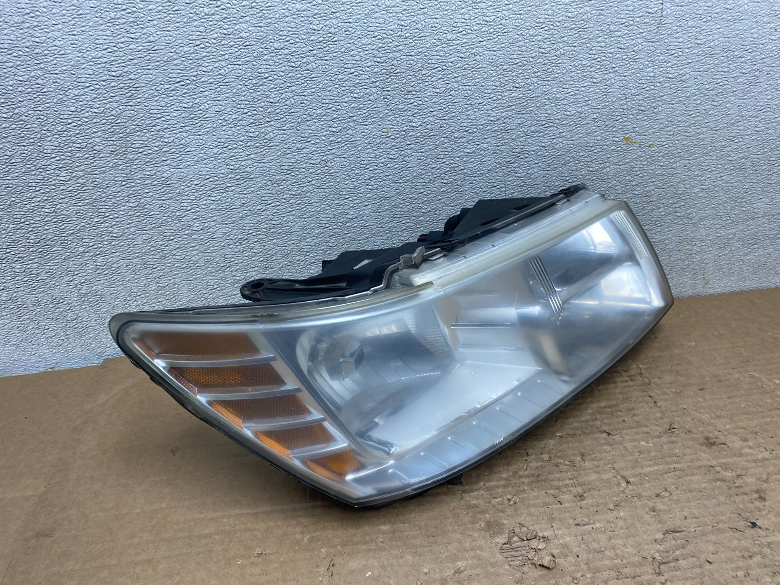 2009 to 2017 Dodge Journey Headlight Right Passenger Rh Halogen Oem Z2988 PS2