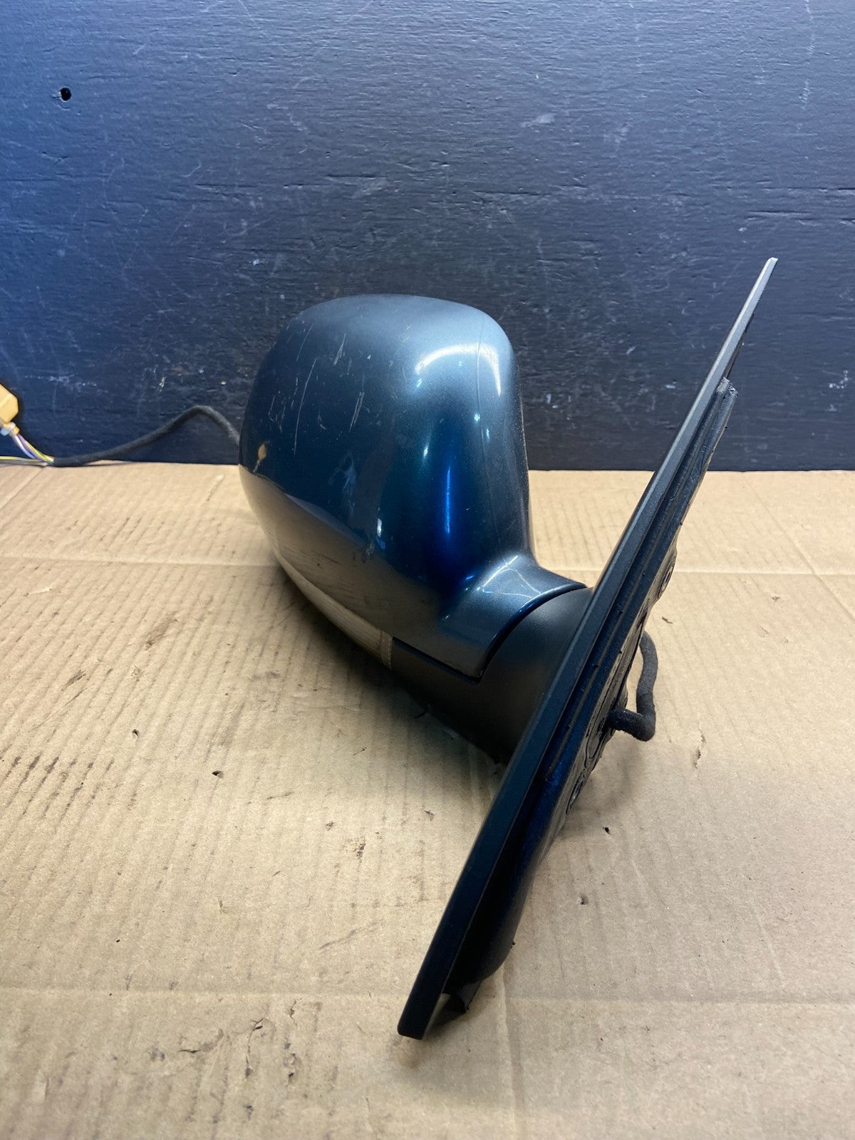 2004 to 2007 Volkswagen Touareg Right Door Power View Door Mirror AD2951 DW2