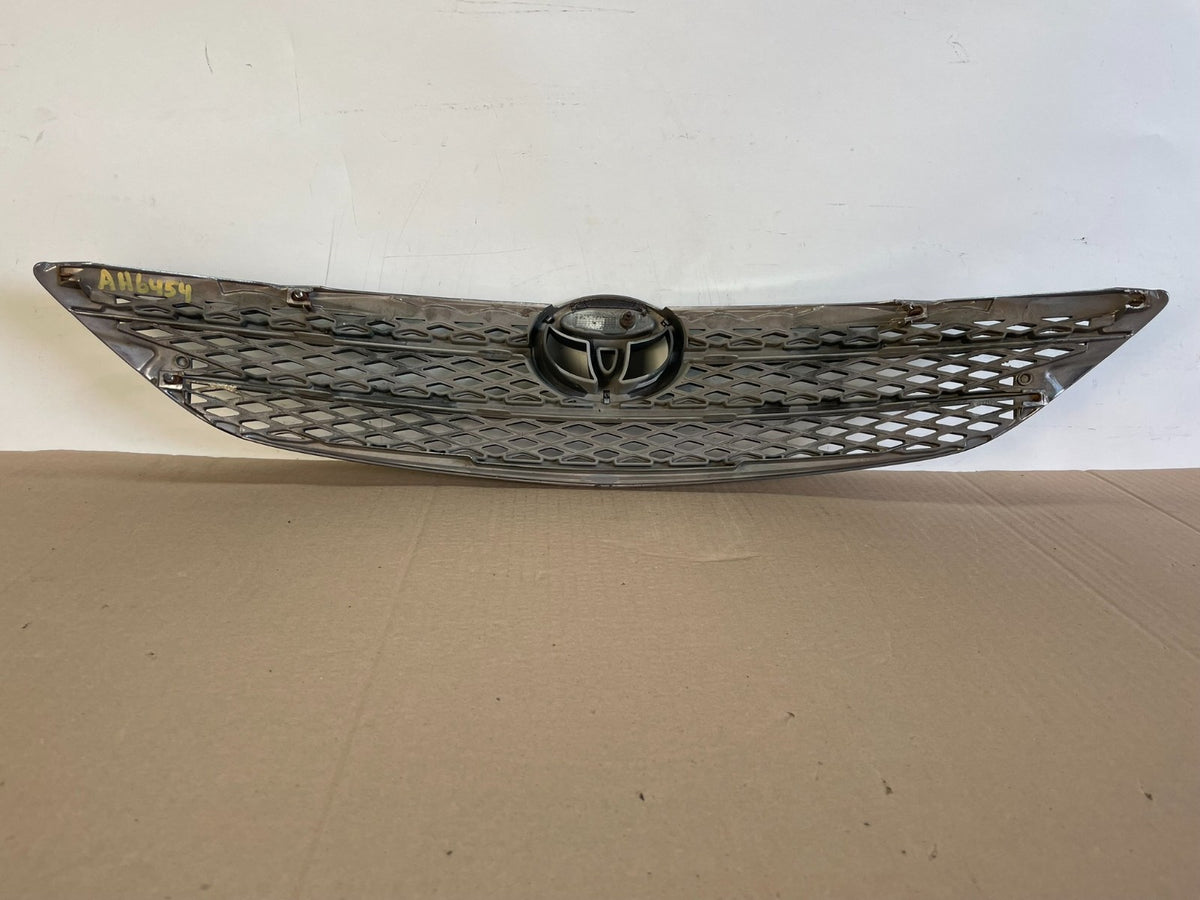 2002 2003 2004 Toyota Camry Front Upper Grill Grille AH6454 DG3