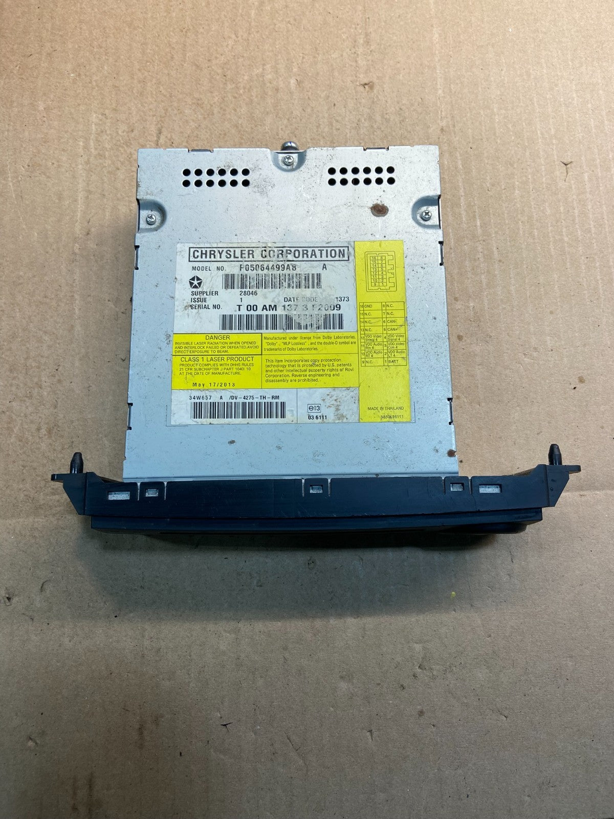 2009 2010 2011 Volkswagen Routan Video DVD Player Z0539 DG3